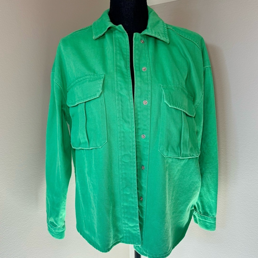 If It Were Me Kelly Green Women’s XS Denim Shacket 100% cotton